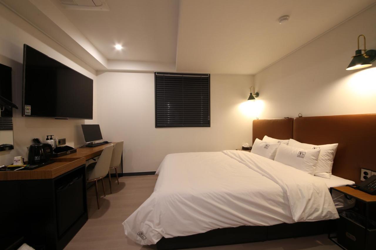 No.25 Hotel Busan Seomyeon Екстер'єр фото