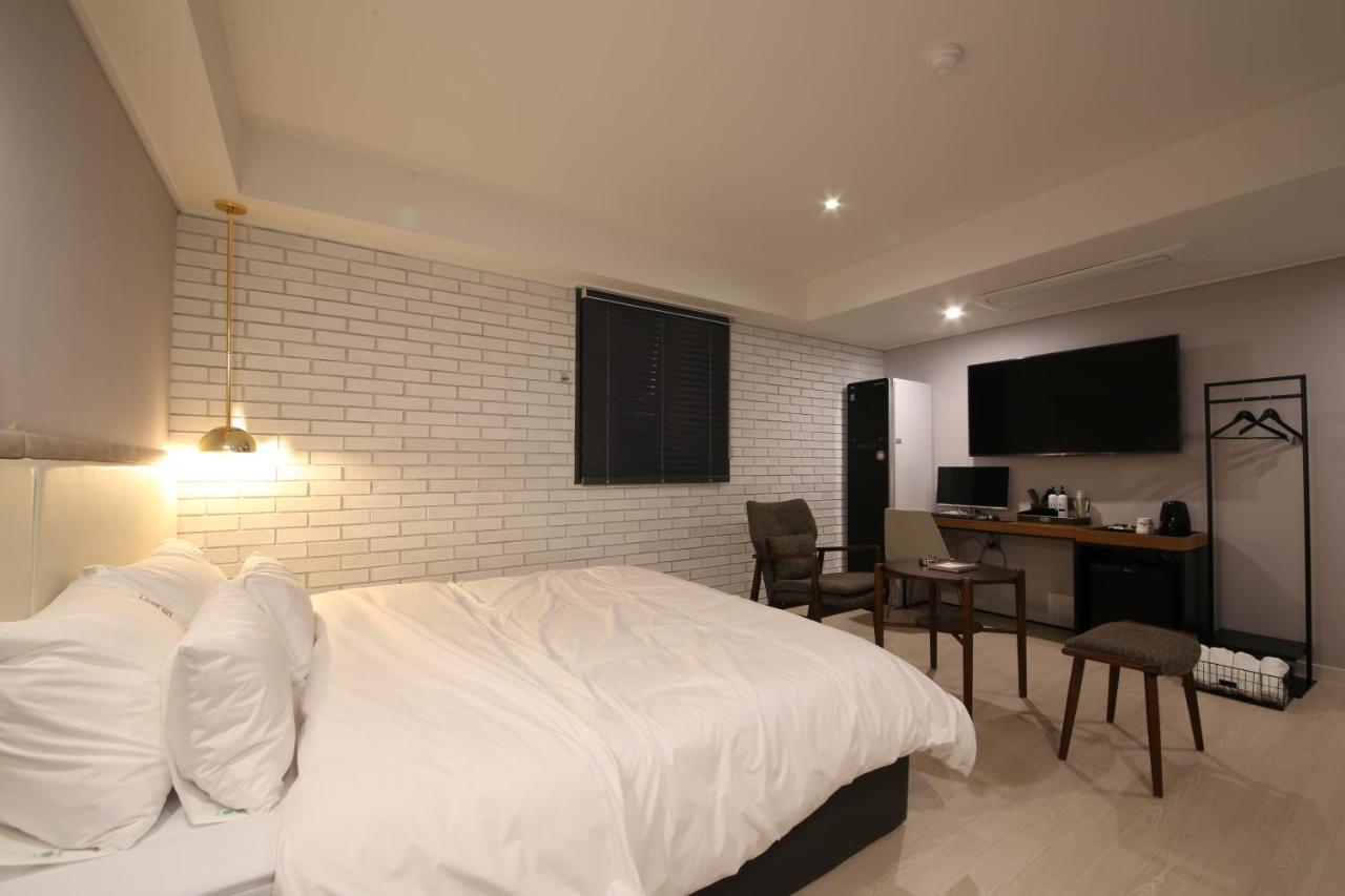 No.25 Hotel Busan Seomyeon Екстер'єр фото