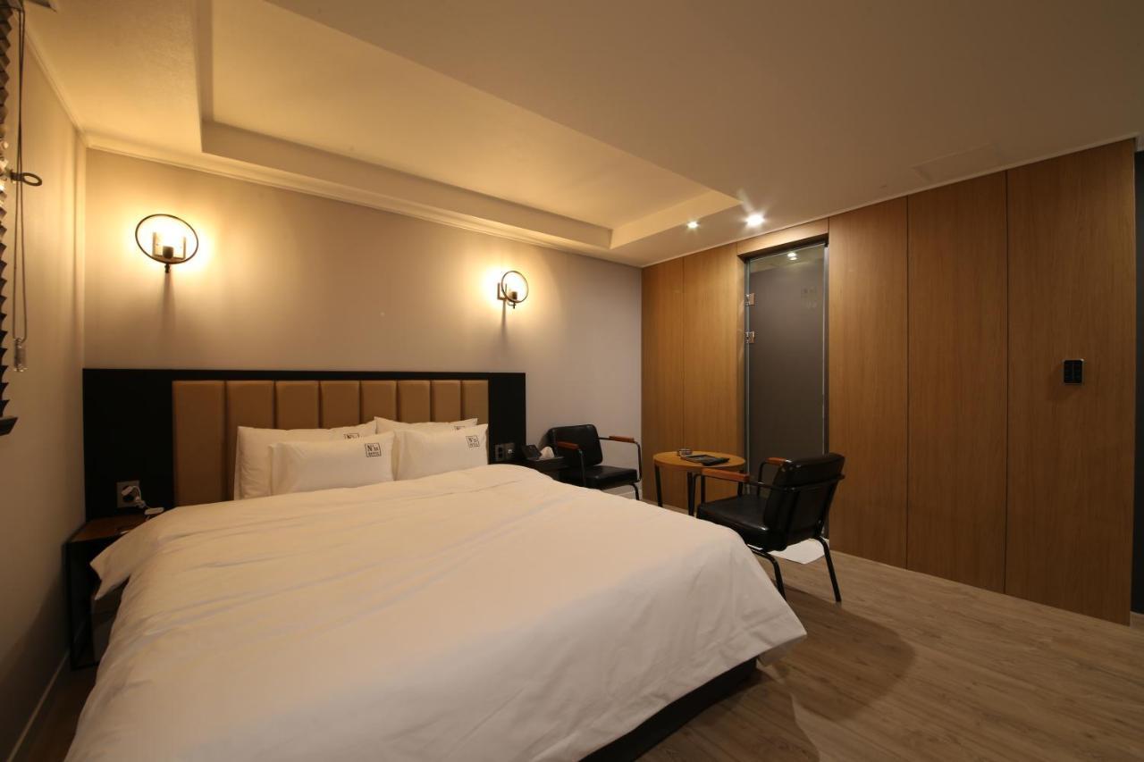 No.25 Hotel Busan Seomyeon Екстер'єр фото
