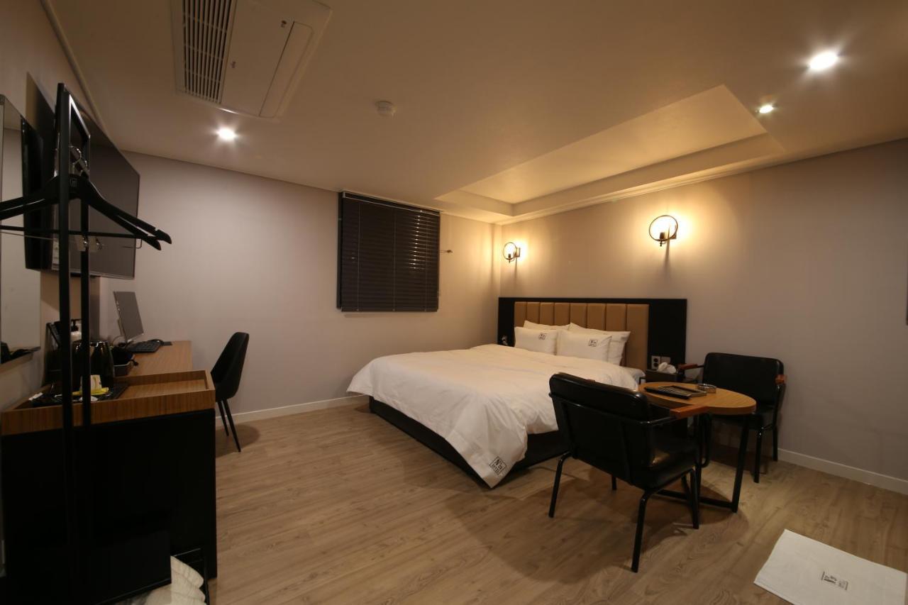 No.25 Hotel Busan Seomyeon Екстер'єр фото