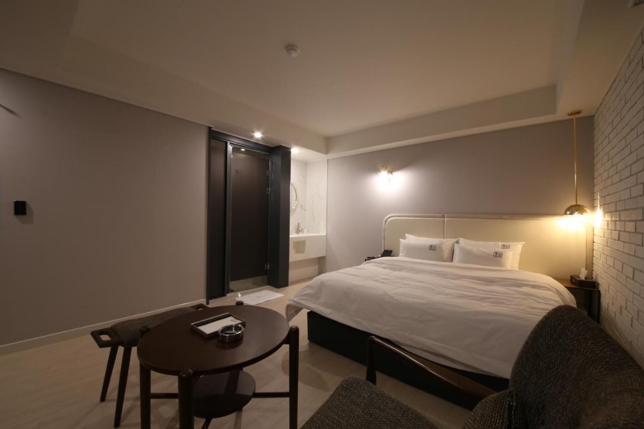 No.25 Hotel Busan Seomyeon Екстер'єр фото