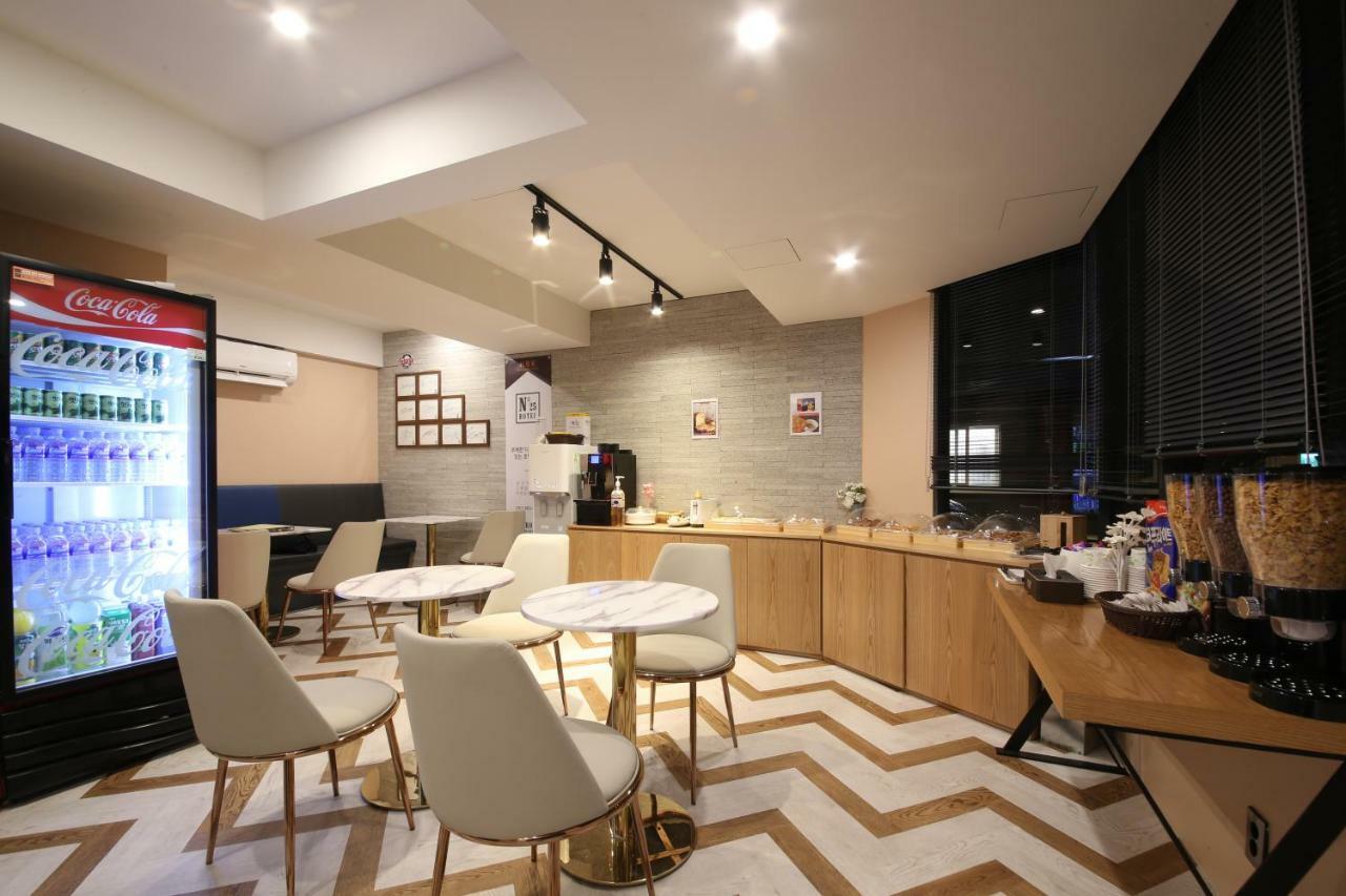 No.25 Hotel Busan Seomyeon Екстер'єр фото